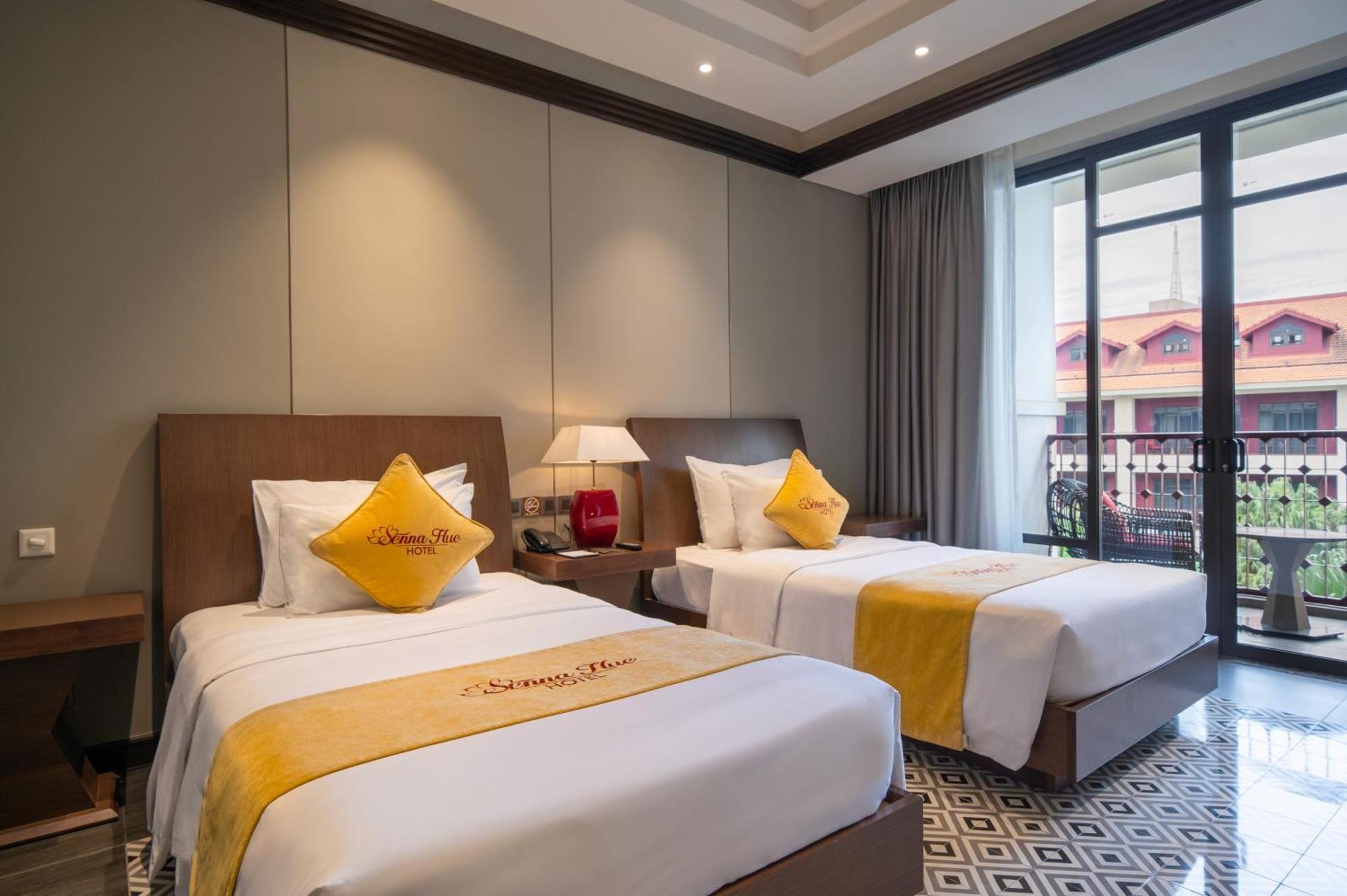 Senna Hue Hotel Eksteriør bilde Deluxe twin room