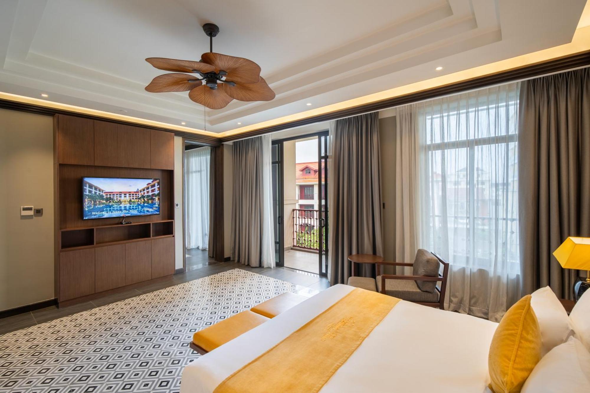 Senna Hue Hotel Eksteriør bilde Deluxe Suite